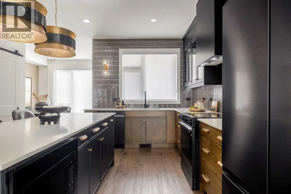 605, 199 Sage Hill Heights NW
