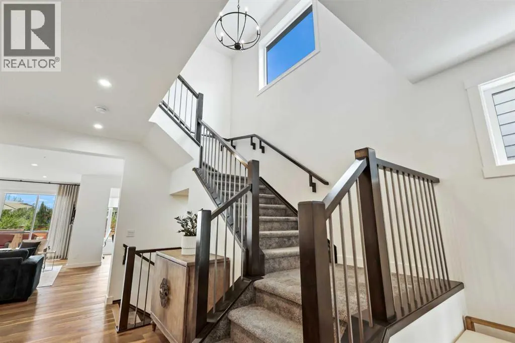 20 Cranbrook Manor SE