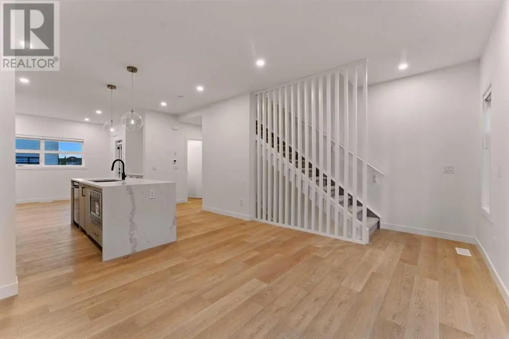 92, 903 Mahogany Boulevard SE