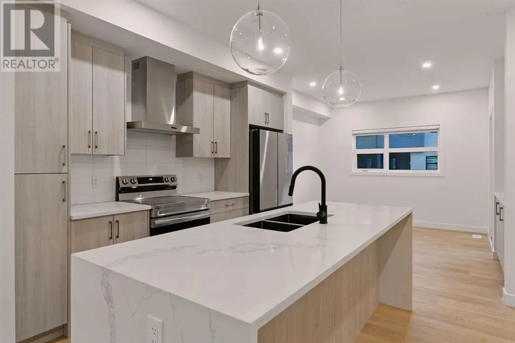 92, 903 Mahogany Boulevard SE