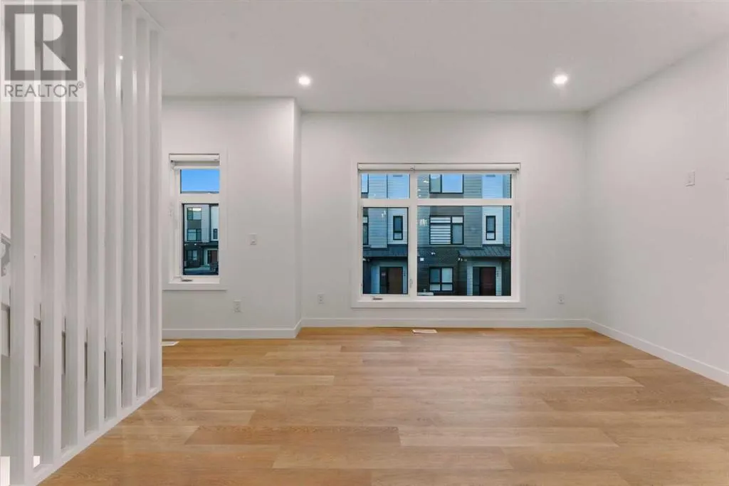 92, 903 Mahogany Boulevard SE