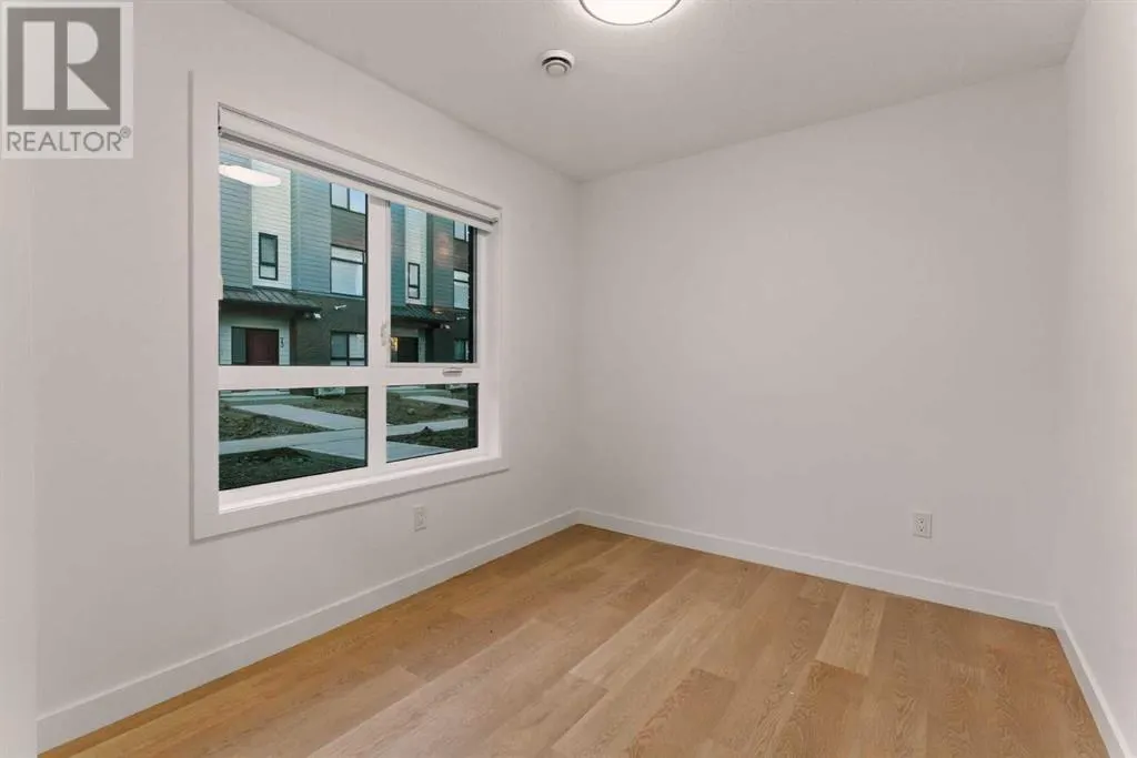 92, 903 Mahogany Boulevard SE