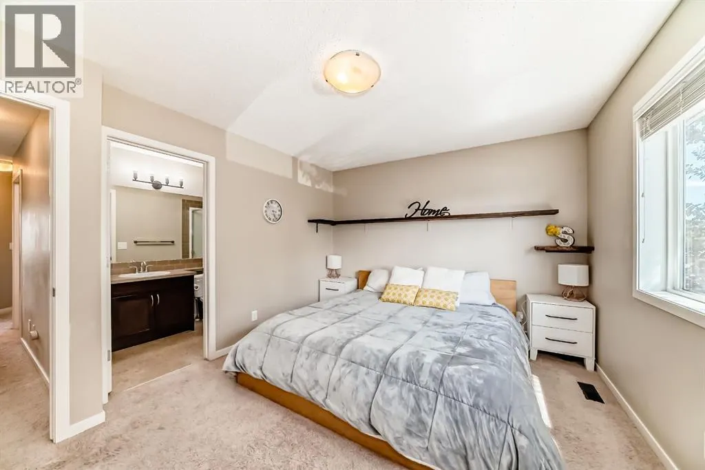 401 Cranberry Circle SE