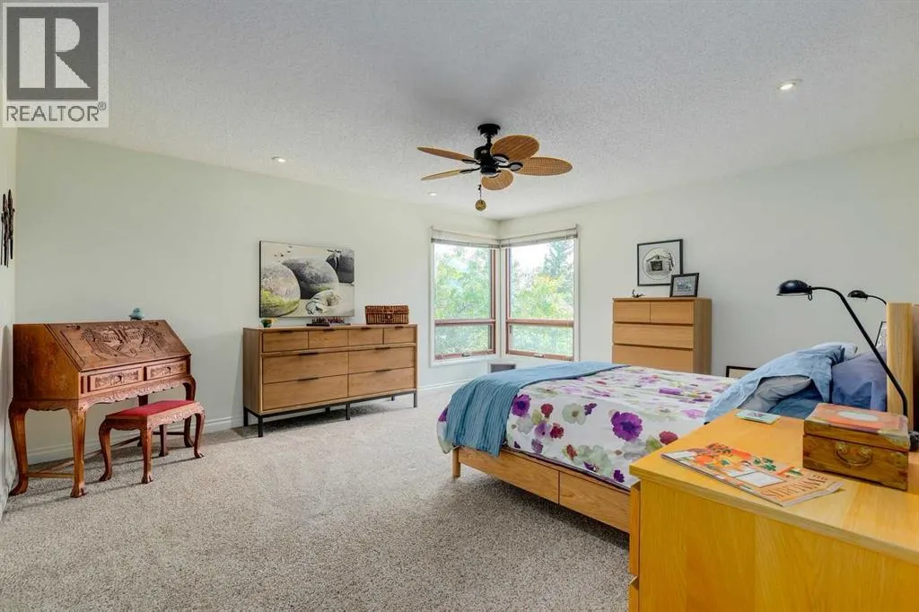 1052 Edgemont Road NW