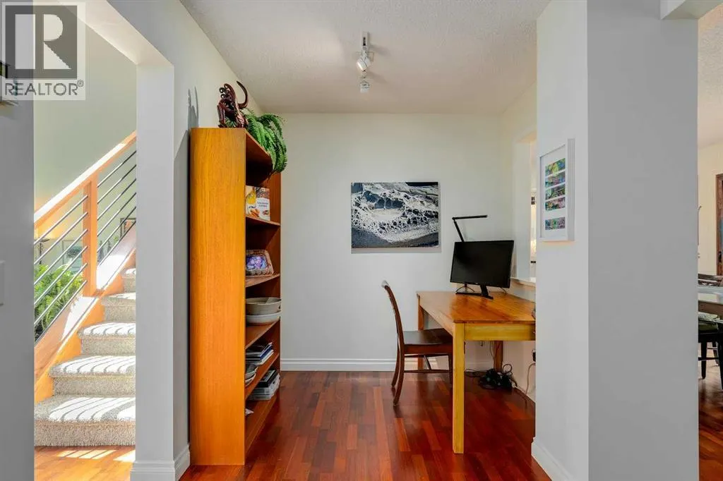 1052 Edgemont Road NW