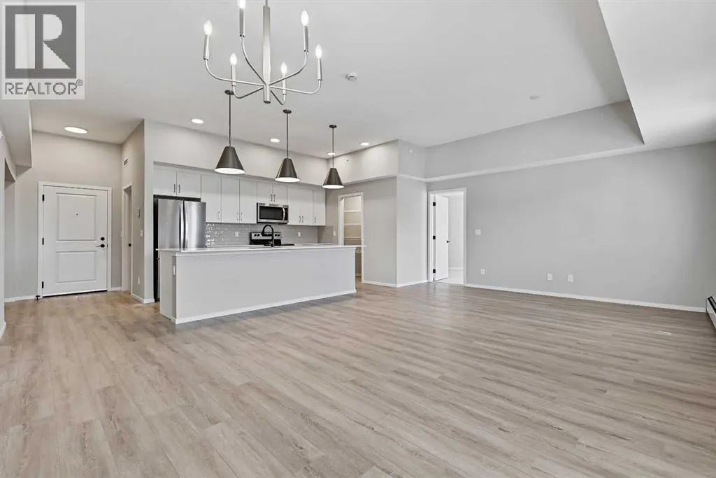 415, 140 Mahogany Street SE