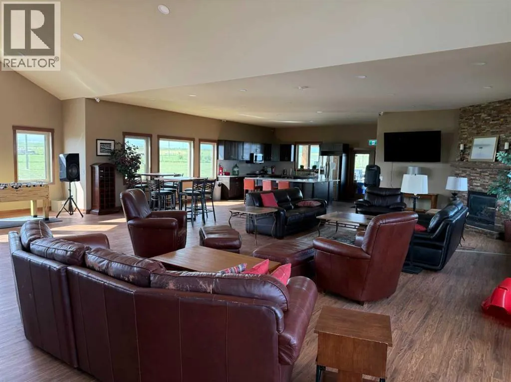 8 Travers Ridge Way