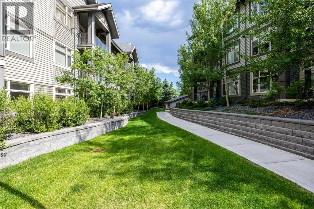 223, 35 Aspenmont Heights SW