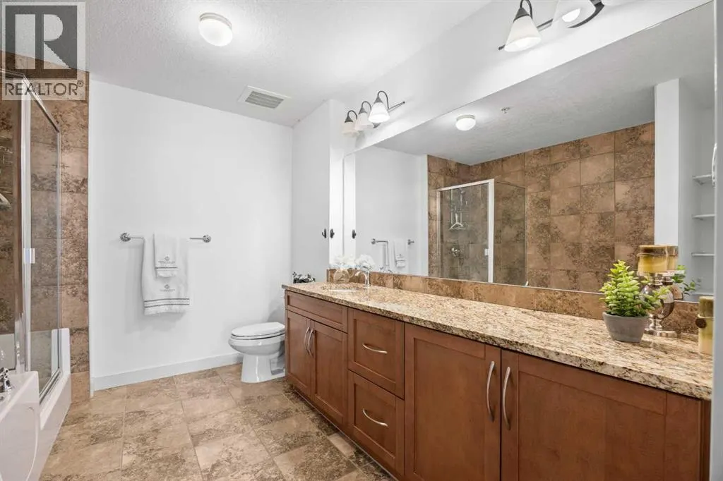 223, 35 Aspenmont Heights SW