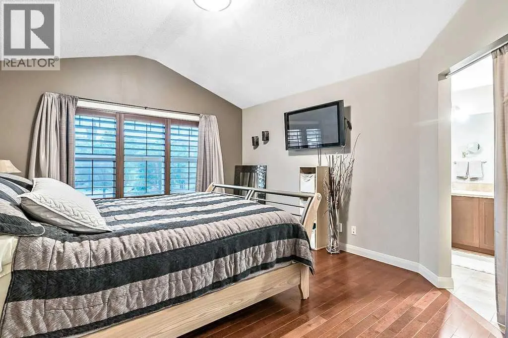 3 Westridge Way