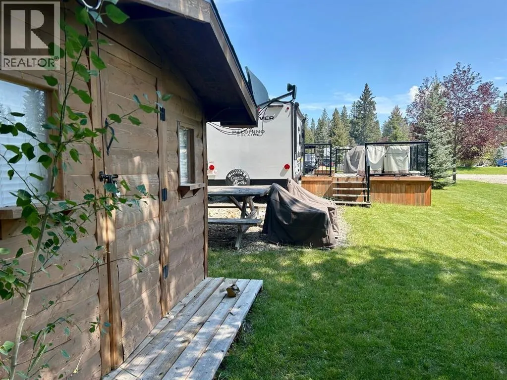 35, 33051 Range Road 60