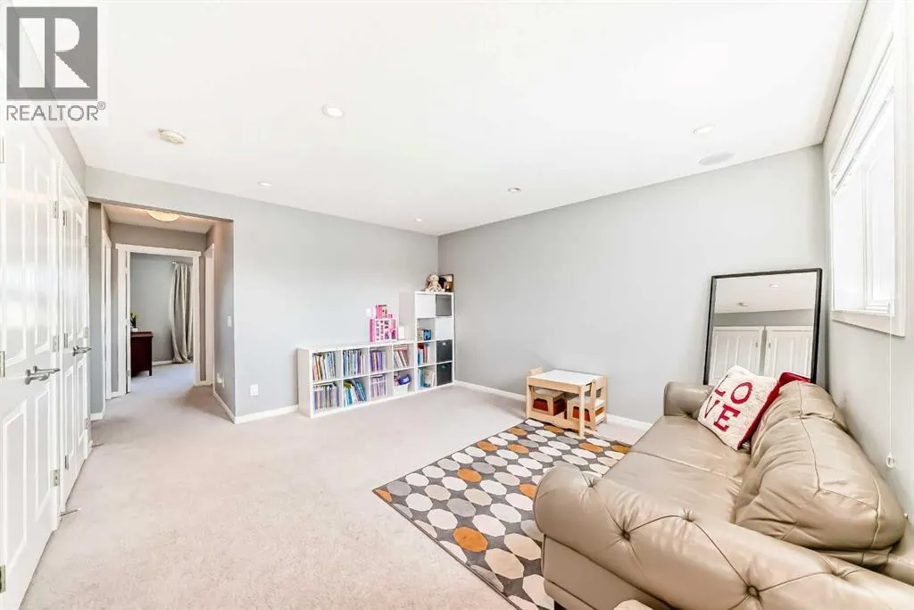 96 Masters Heights SE
