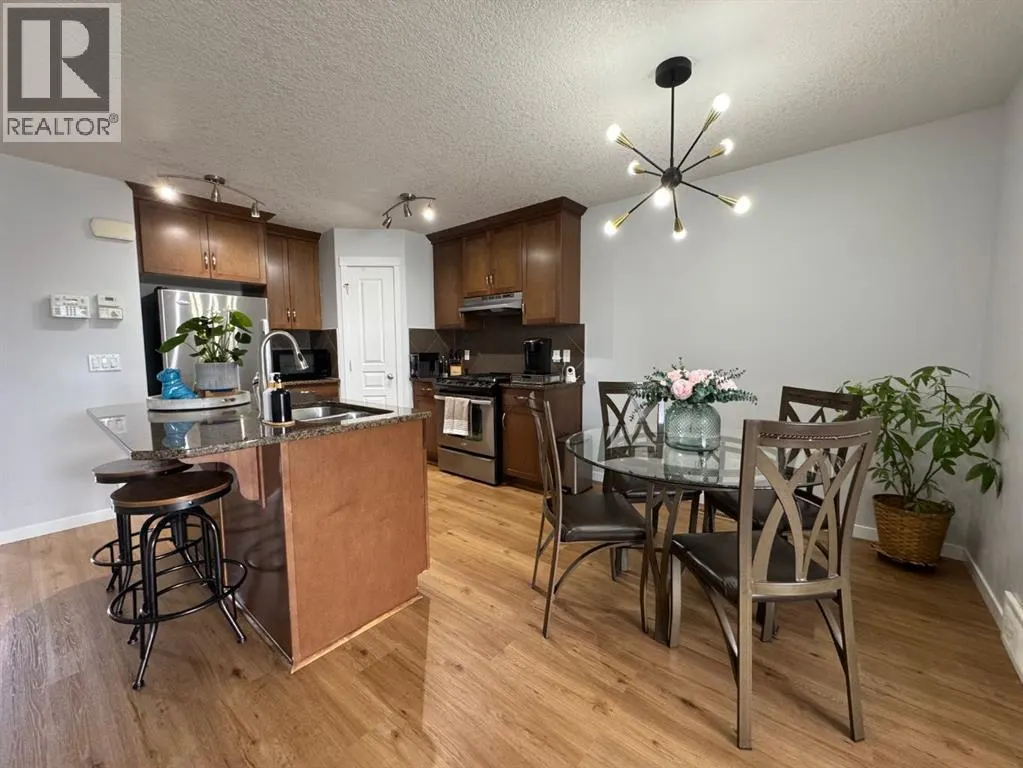 32 AUTUMN Court SE
