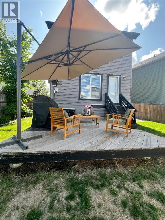32 AUTUMN Court SE