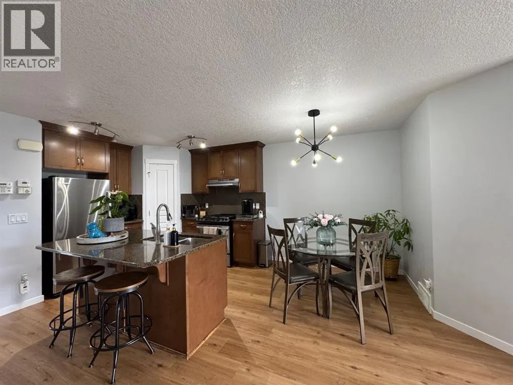 32 AUTUMN Court SE