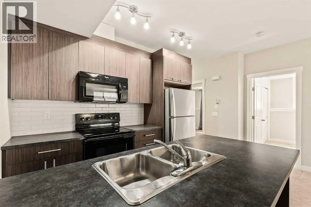 212, 300 Marina Drive