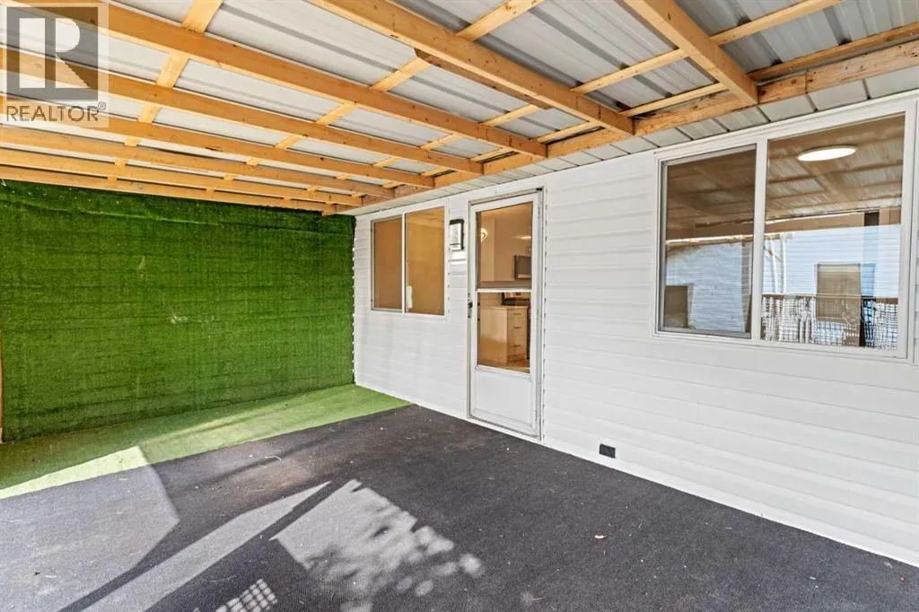92 Templeby Road NE