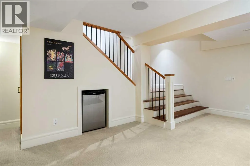 36 Baycrest Place SW