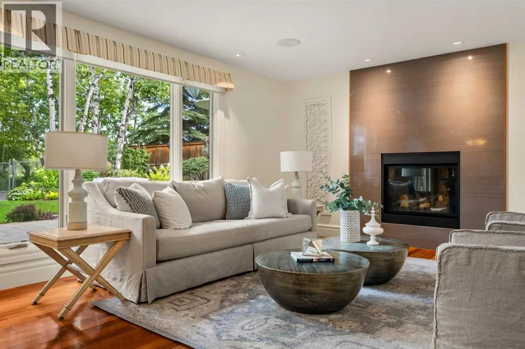 36 Baycrest Place SW