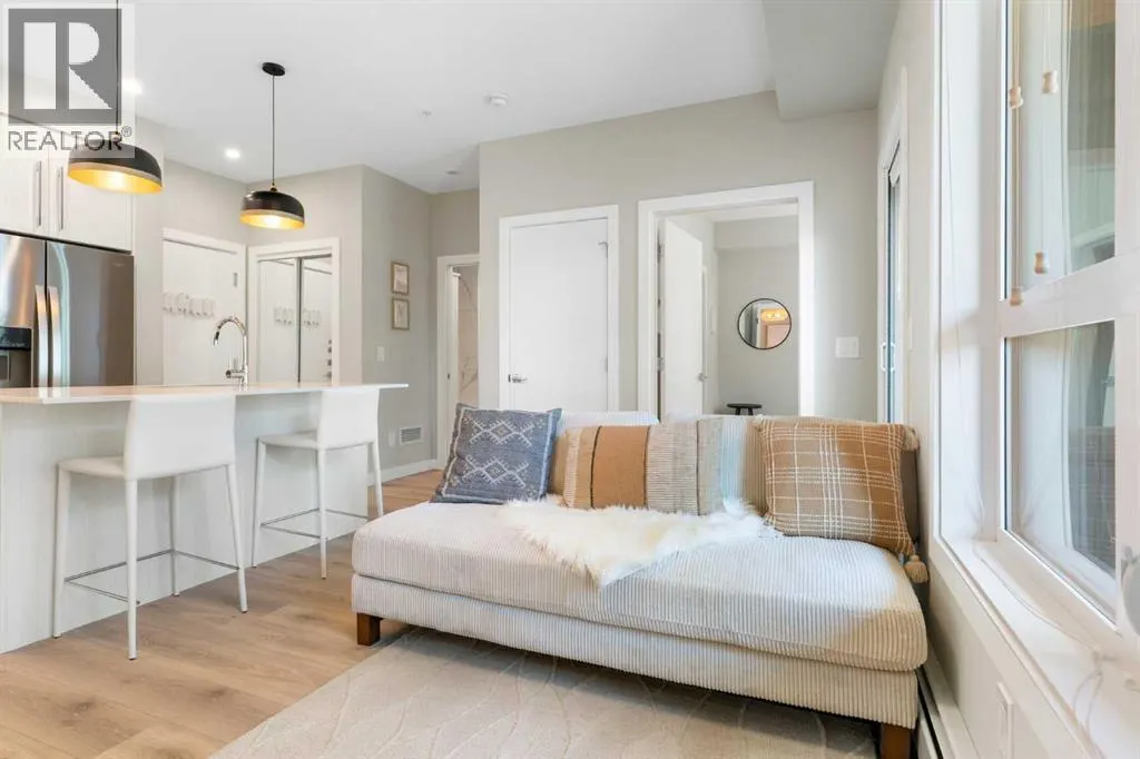 110, 383 Smith Street NW