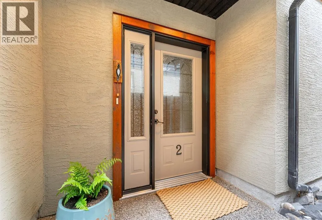 2, 722 3rd Street