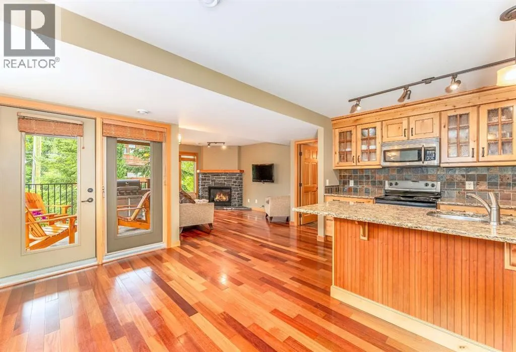 2, 722 3rd Street