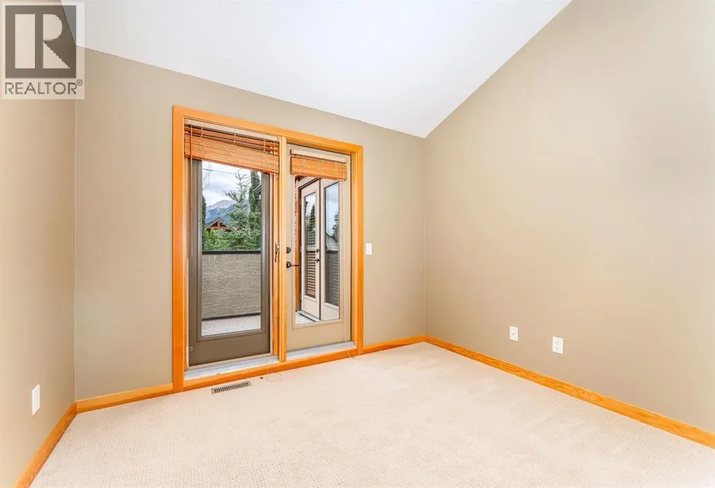 2, 722 3rd Street