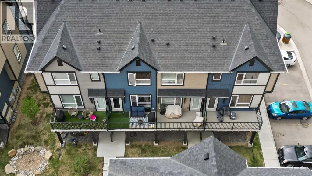 207, 850 Belmont Drive SW