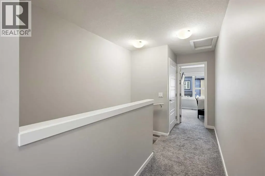 207, 850 Belmont Drive SW