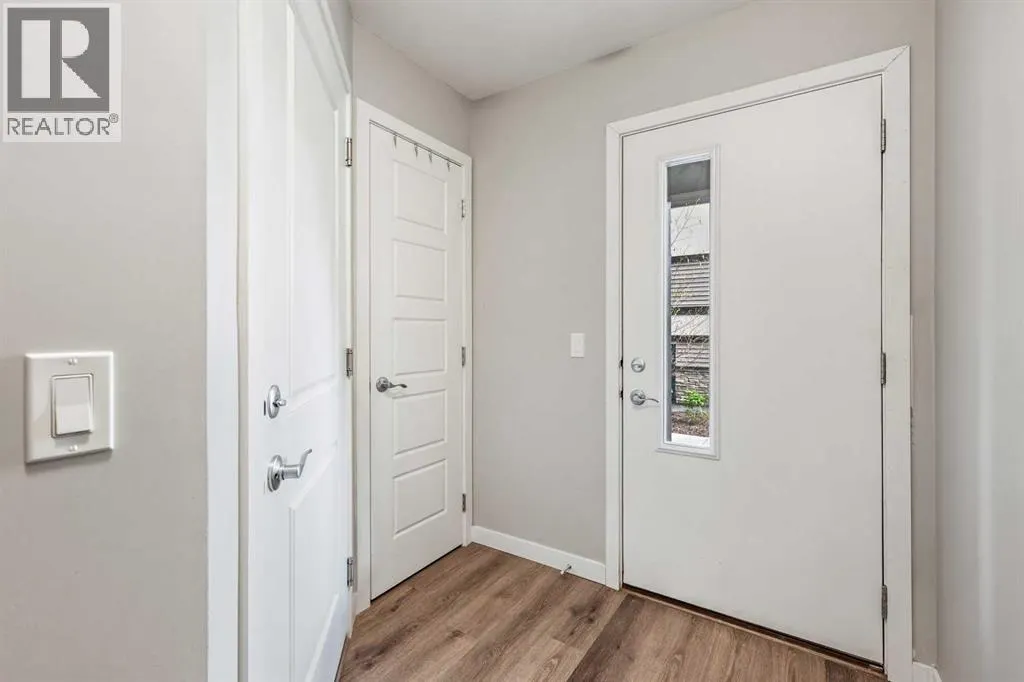 207, 850 Belmont Drive SW