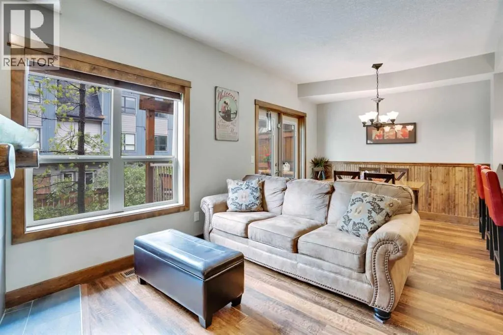 102, 121 Kananaskis Way