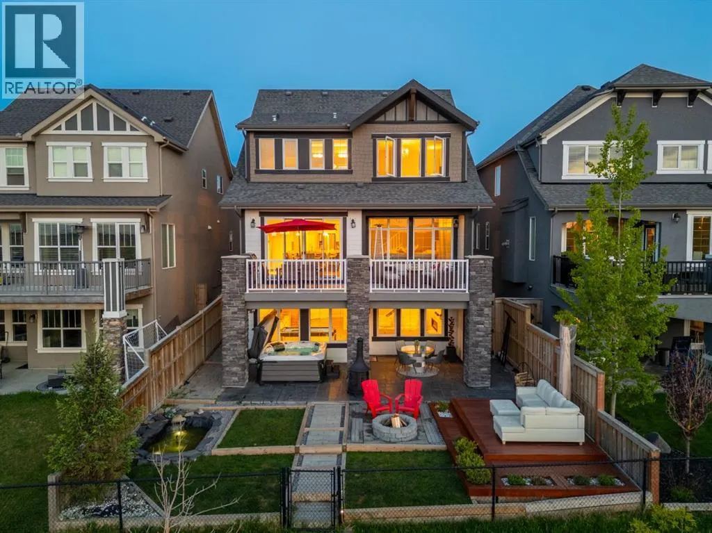 24 Masters Court SE