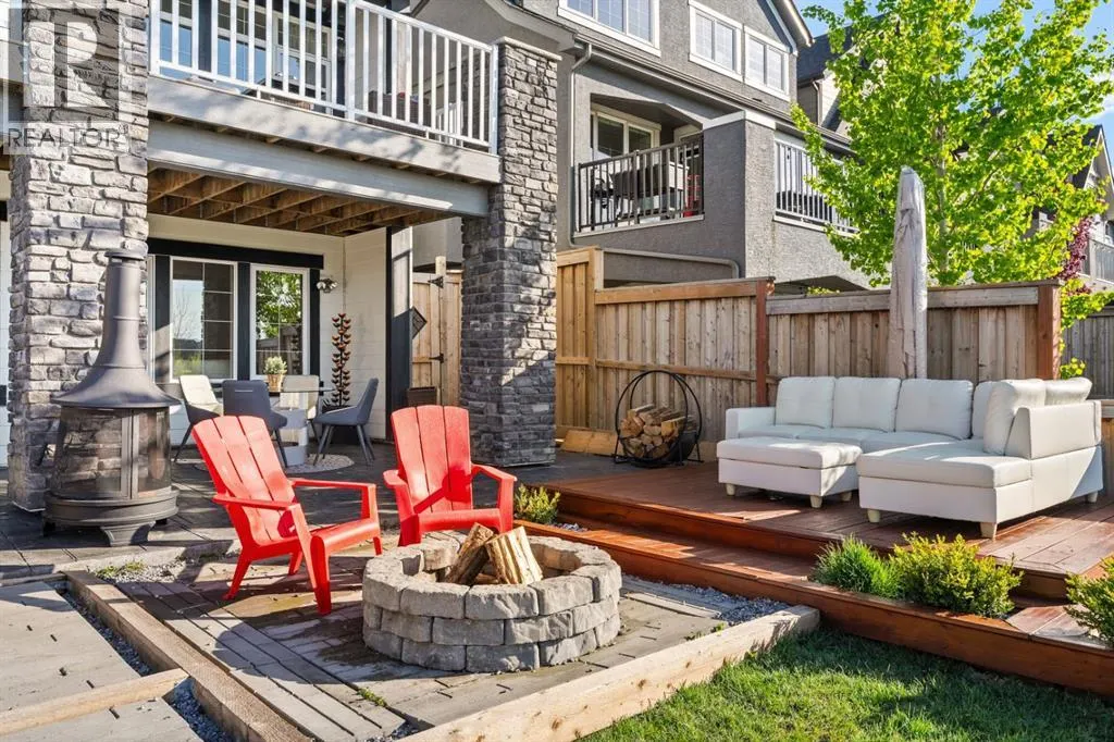 24 Masters Court SE