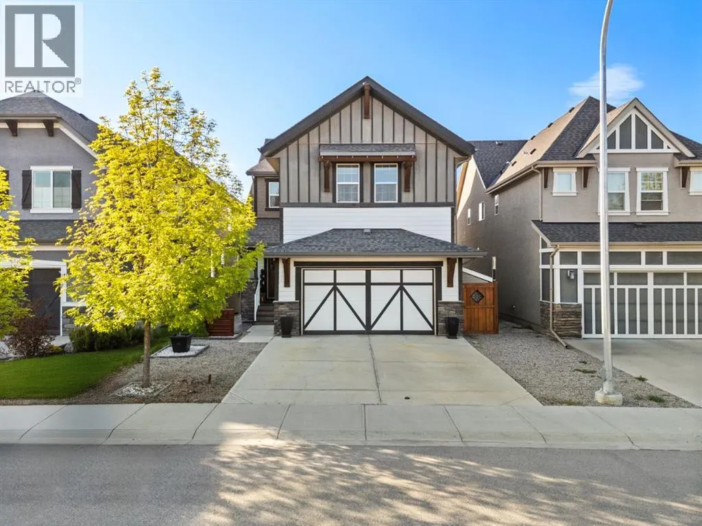 24 Masters Court SE