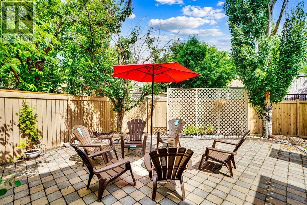 58 Evergreen Common SW