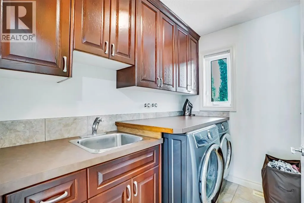 58 Evergreen Common SW