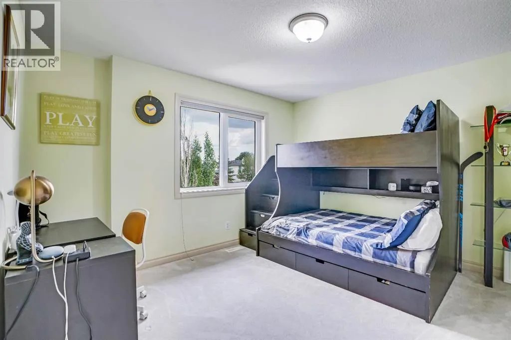 58 Evergreen Common SW