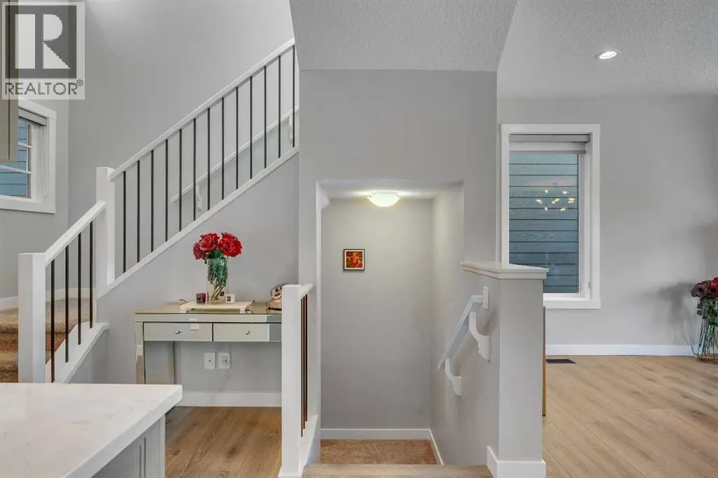 27 Cranbrook Court SE