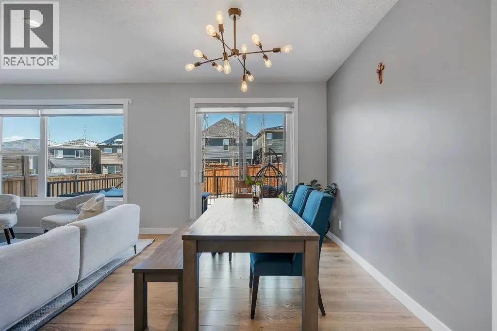 27 Cranbrook Court SE