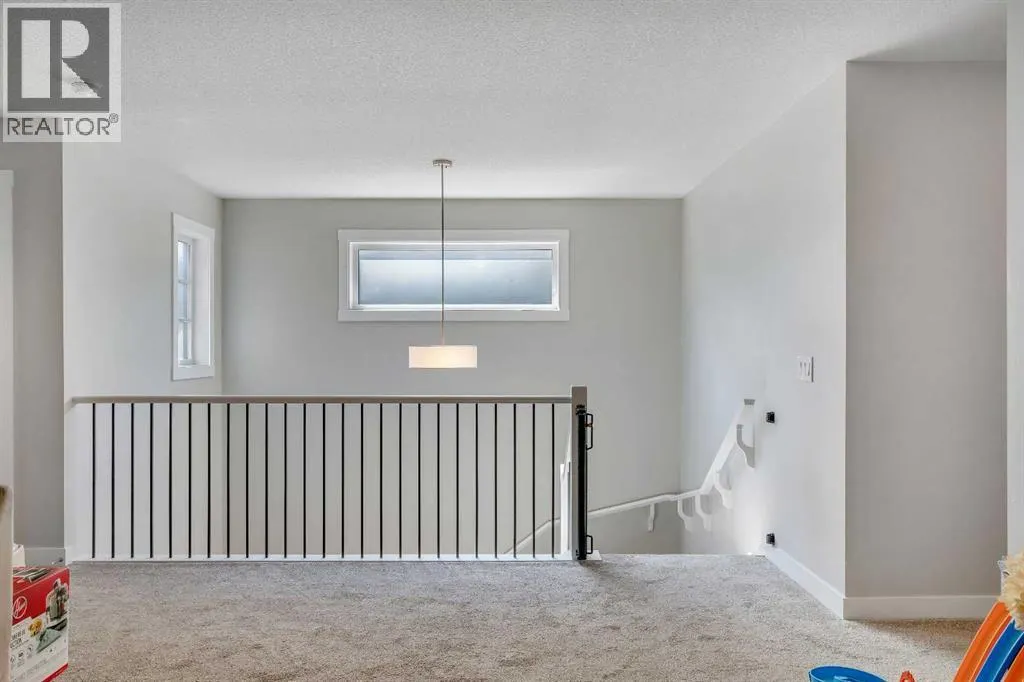 27 Cranbrook Court SE