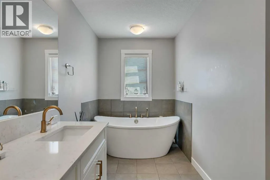 27 Cranbrook Court SE