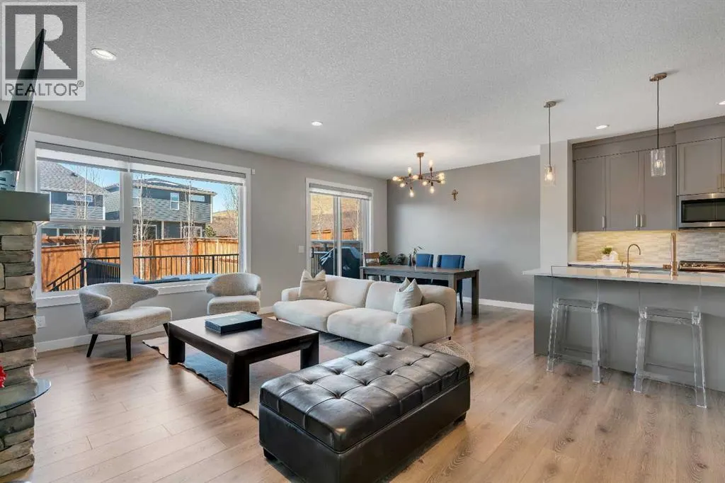 27 Cranbrook Court SE