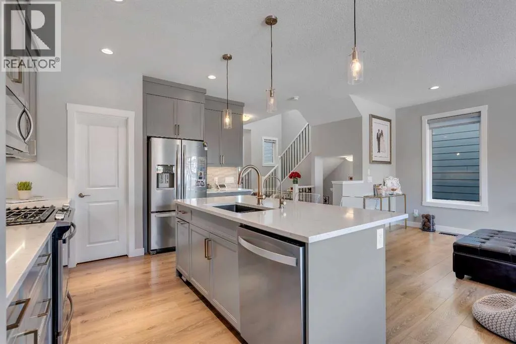27 Cranbrook Court SE