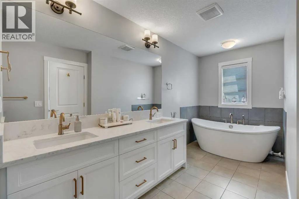 27 Cranbrook Court SE
