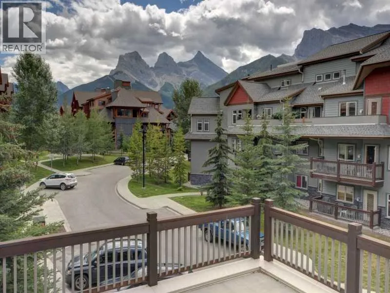 107, 107 Montane Road SW