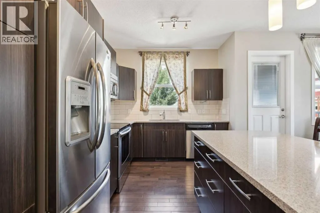 614, 10 AUBURN BAY Avenue SE