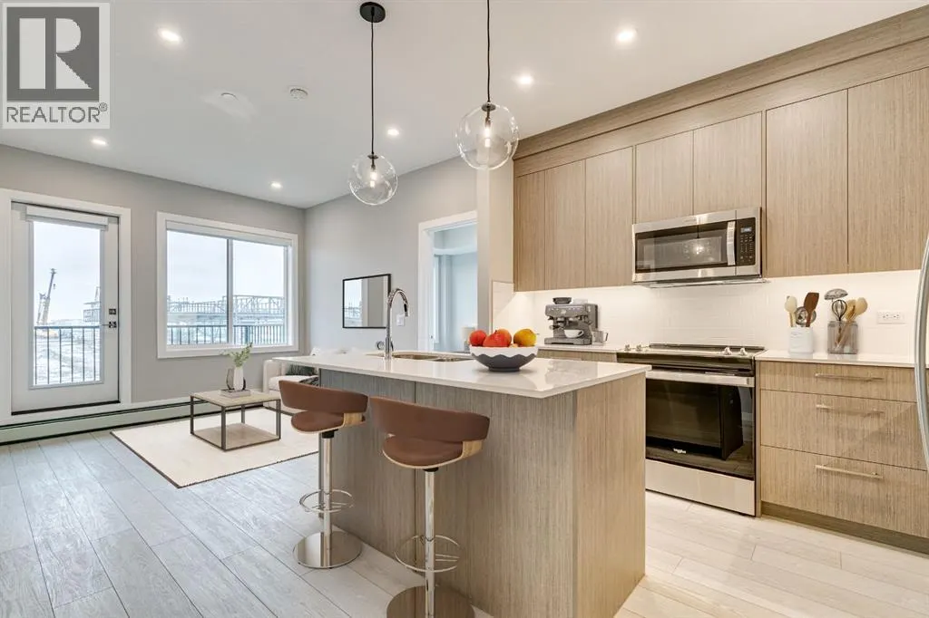 1217, 6 Merganser Drive W