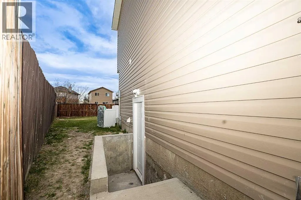 339 Martinbrook Place NE
