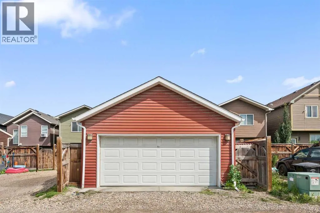 28 Auburn Bay Drive SE