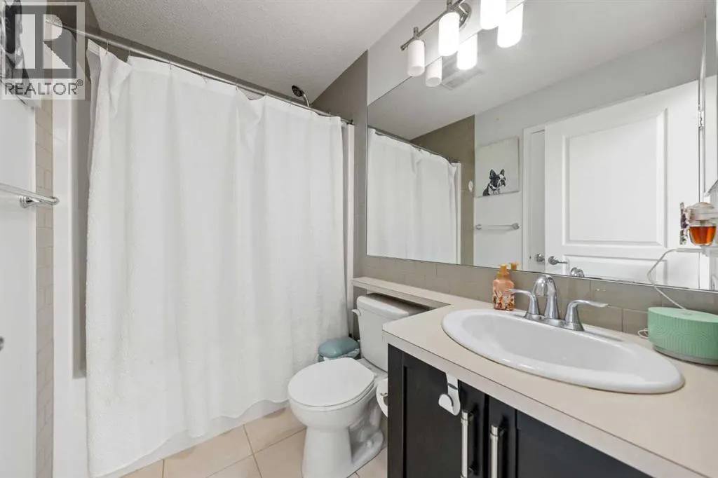 28 Auburn Bay Drive SE